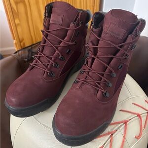 Timberland, Men's 6-Inch Waterproof Field Boot, Size 12, Burgundy color